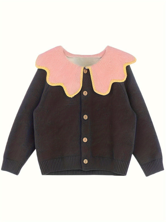 Strickjacke mit süßem Kragen